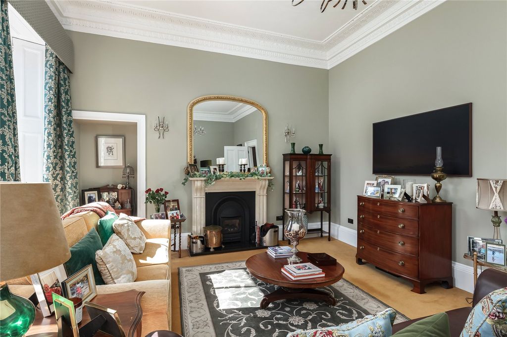 Additional image 9 of 6 bed terraced house for saleAlva Street, West End, Edinburgh, Midlothian EH2