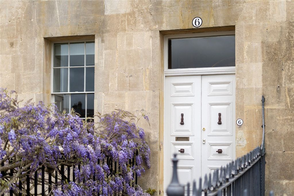 Additional image 2 of 7 bed terraced house for saleRoyal Crescent, Bath, Somerset BA1