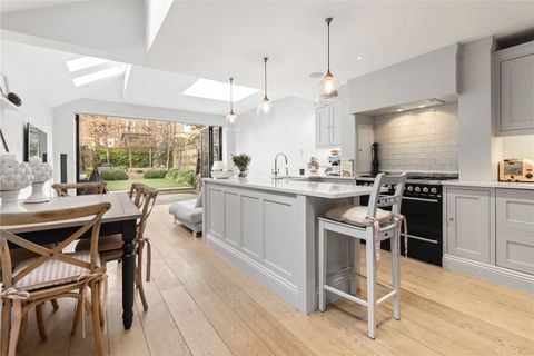 Bucharest Road, London SW18