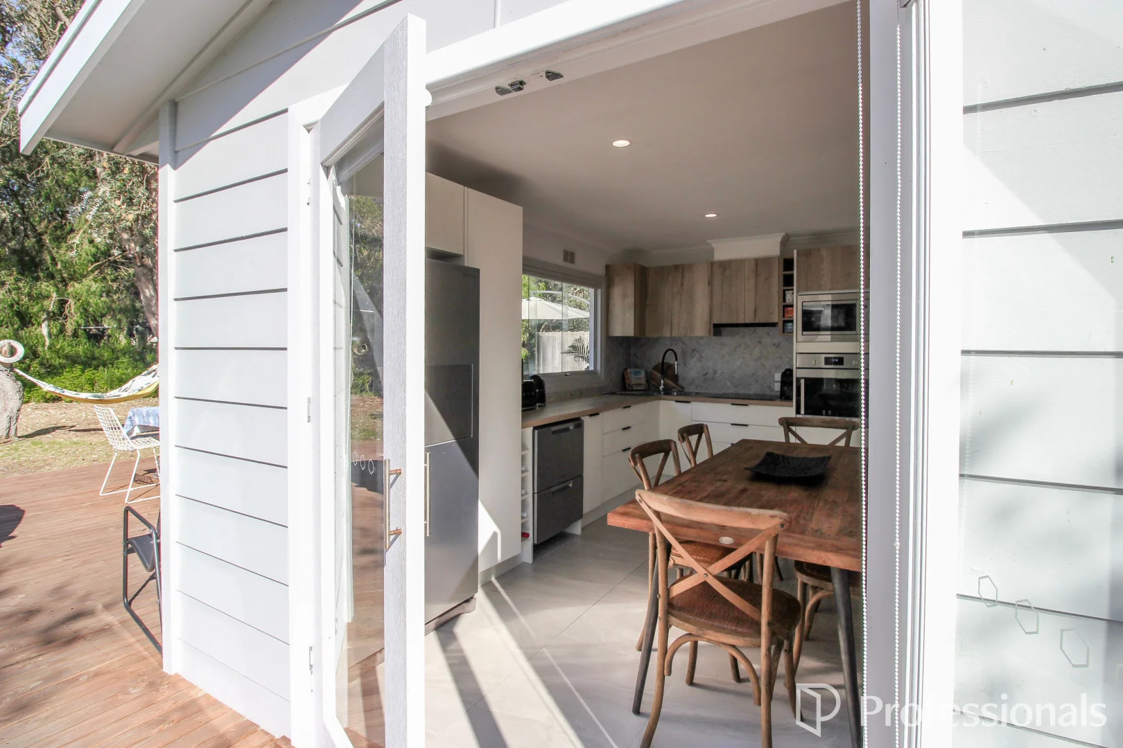 Additional image 18 of 11 Macassar Crescent, The Honeysuckles VIC 3851