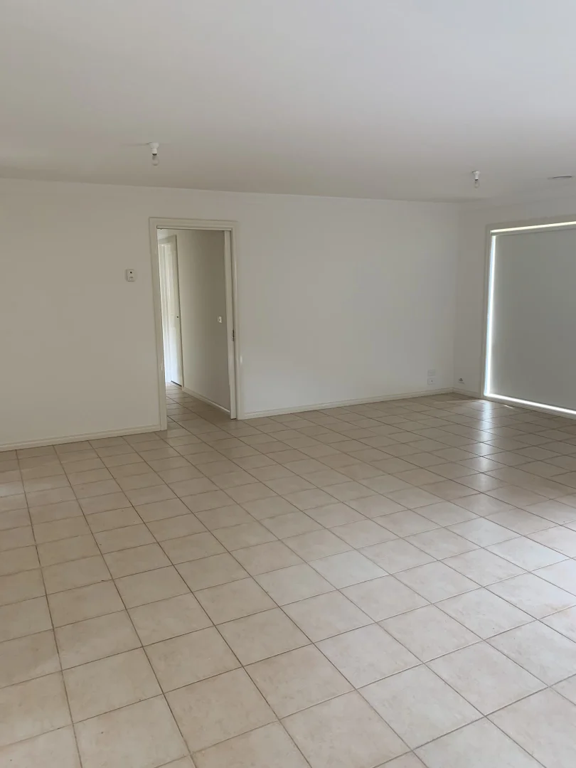 Additional image 2 of 8 Wyperfeld Circuit, Caroline Springs VIC 3023