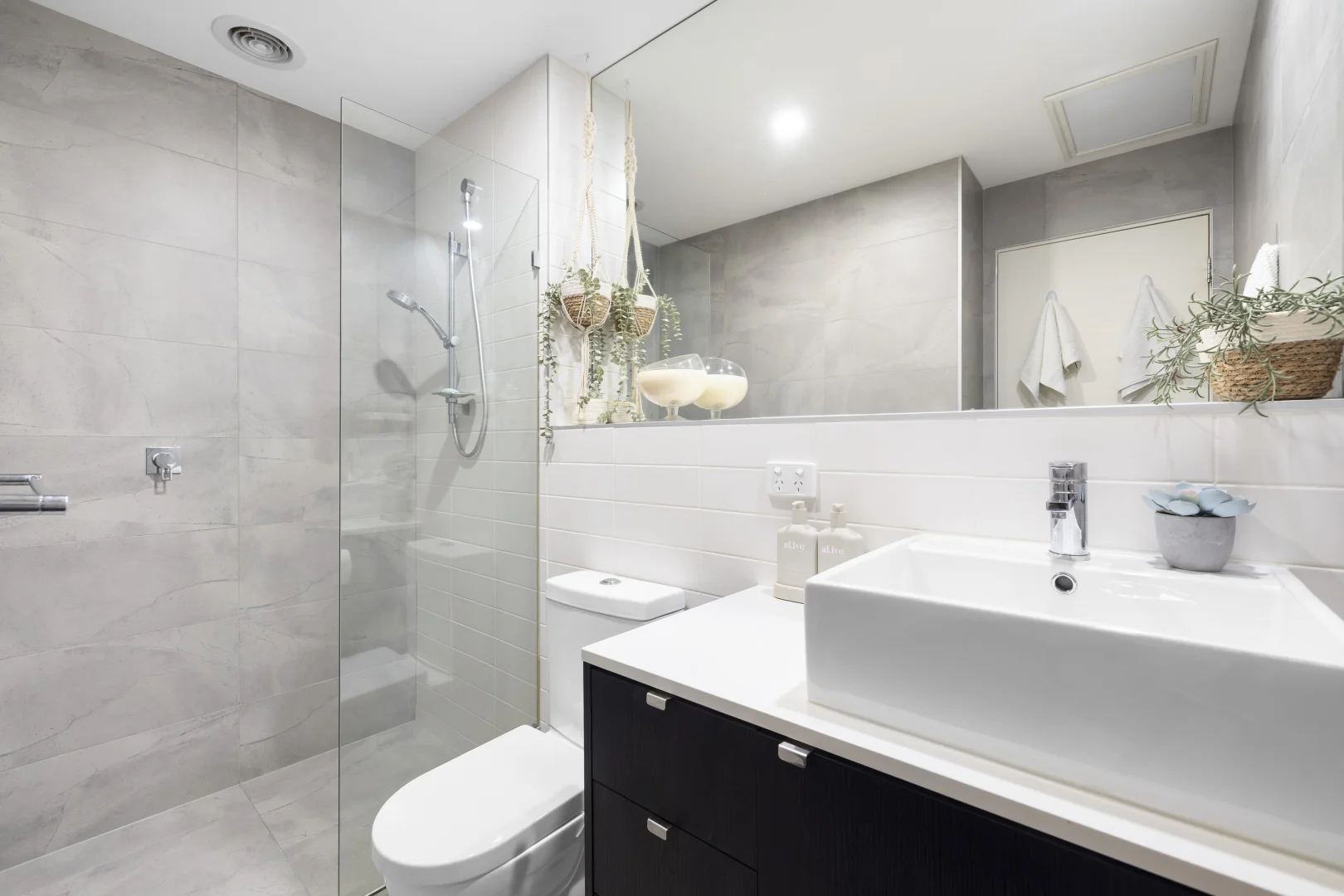 Additional image 6 of 9/167 Beach Road, Parkdale VIC 3195