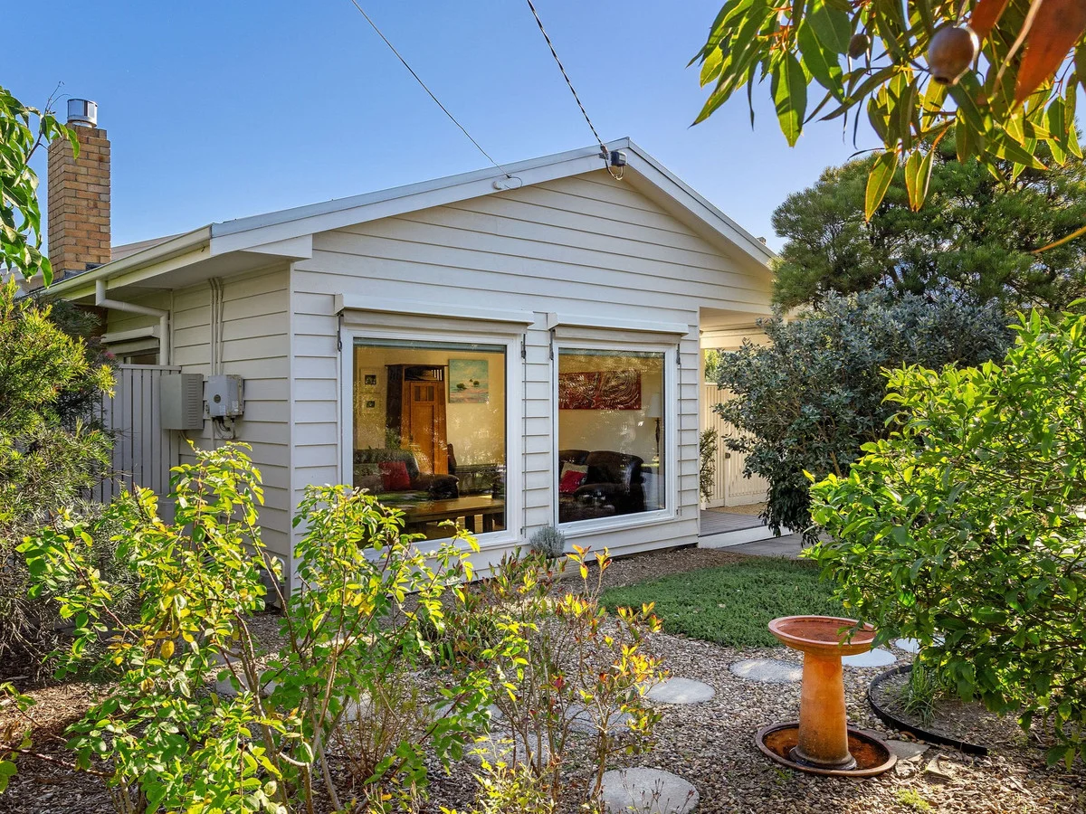 18 Parer Street, Mount Martha VIC 3934