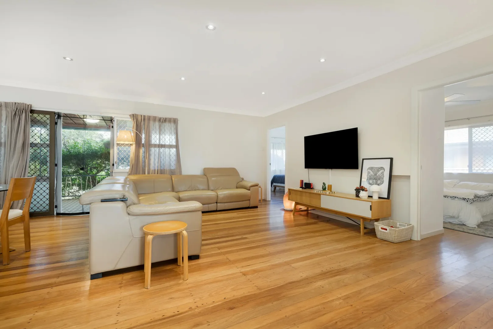 14 Kirkwood St, Margate QLD 4019 photo 4