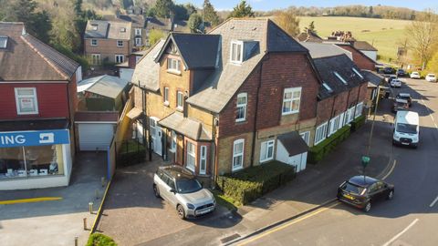 Clarence House, Clarence Court, Rushmore Hill, Orpington BR6