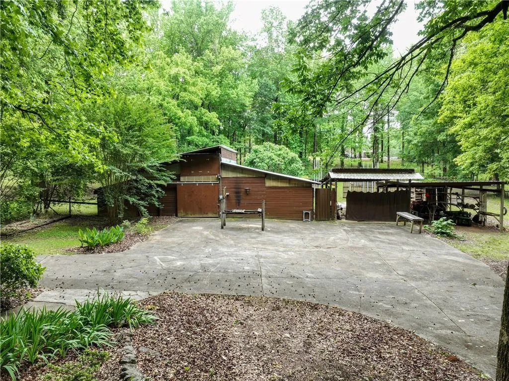 Additional image 3 of 675 Lee Road 424, Salem, AL 36874