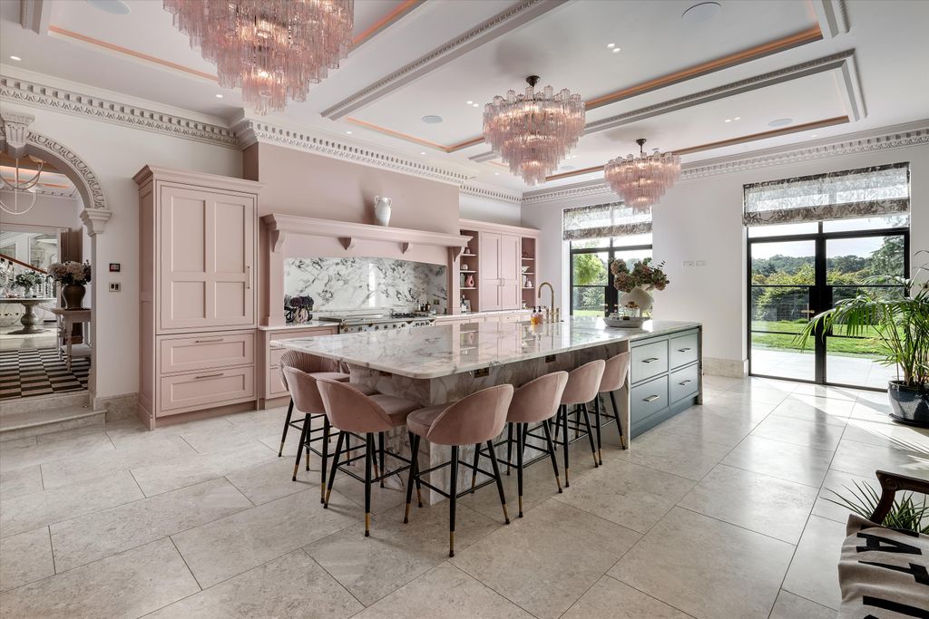 Additional image 8 of 10 bed detached house for saleFrensham Vale, Lower Bourne, Farnham, Surrey GU10.