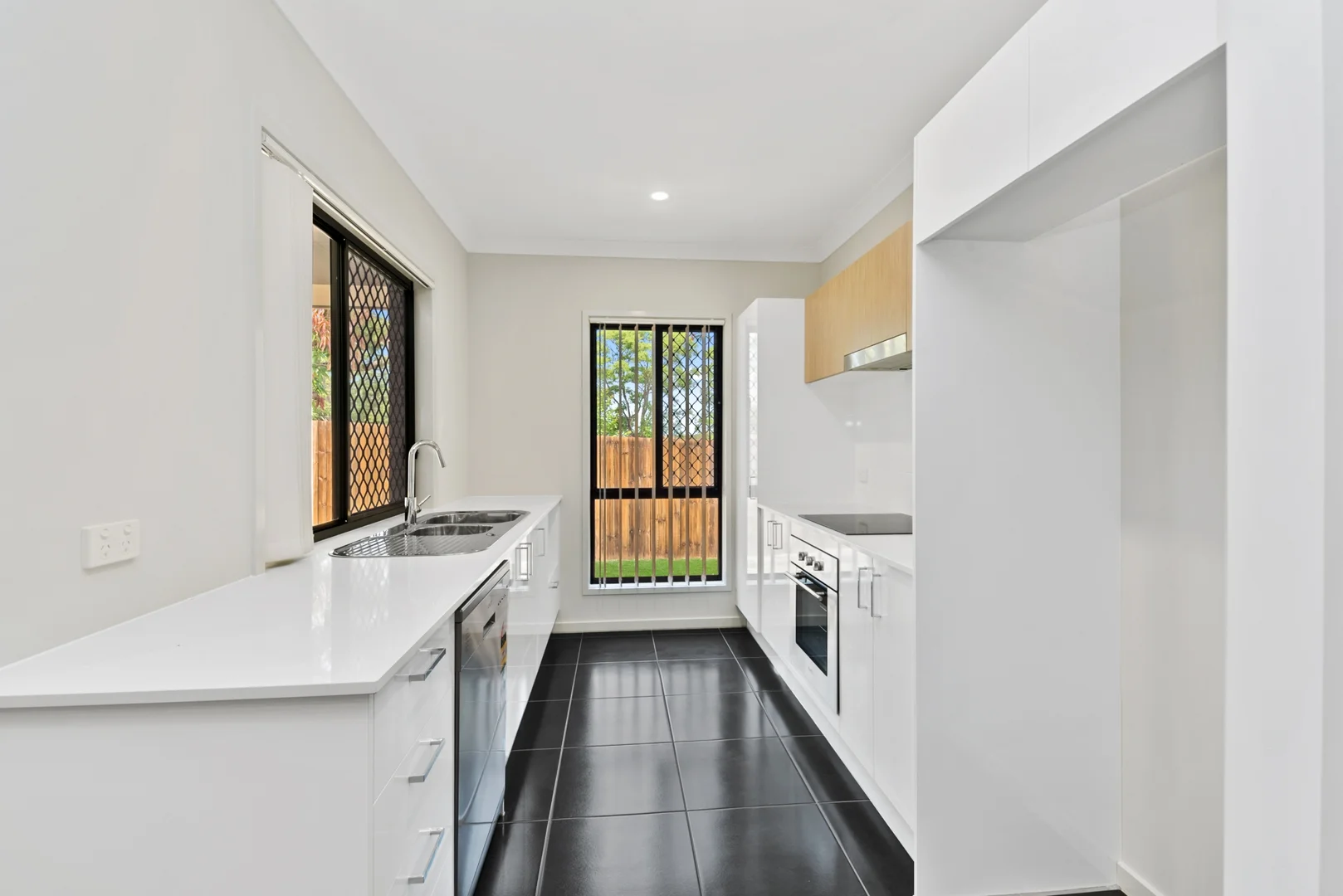 Additional image 3 of 1/5 Alpaca Street, Dakabin QLD 4503