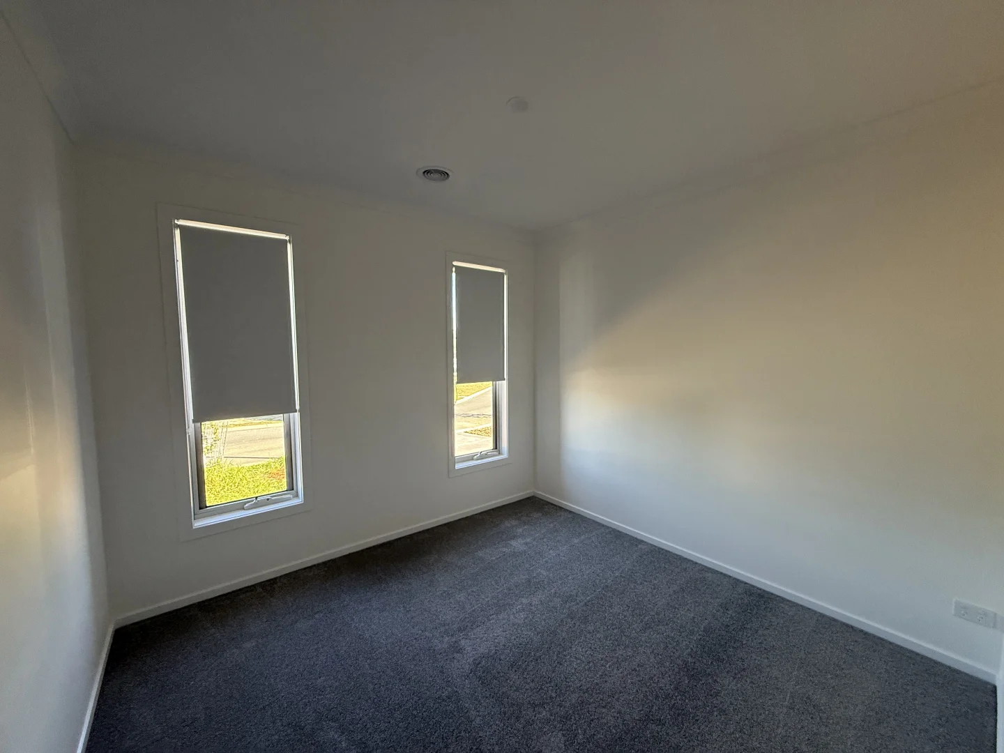 Additional image 11 of 33 Hampshire Boulevard, Leneva VIC 3691