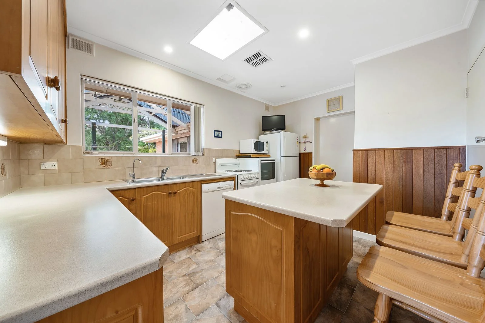 Additional image 7 of 28 Camelia St, Tea Tree Gully SA 5091