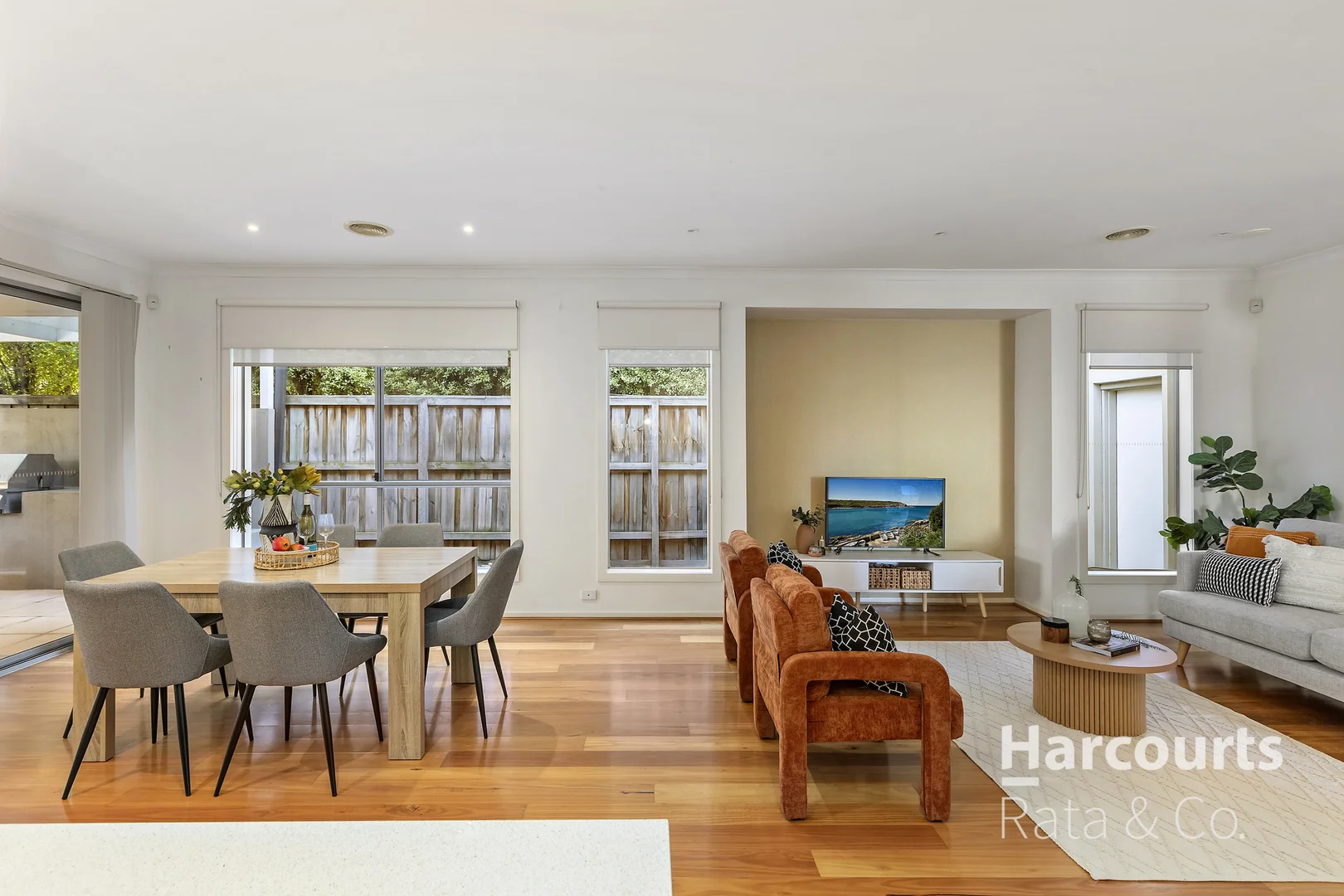 5 Woodcutters Grove, Epping VIC 3076 photo 4