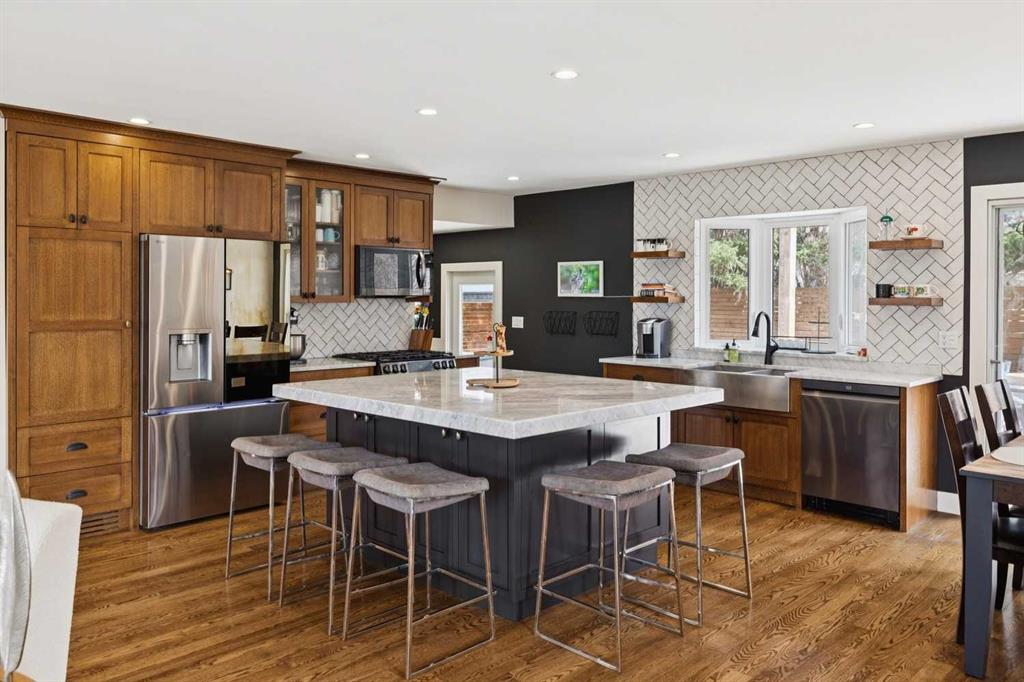 Additional image 4 of 28 Calandar Road NW, Calgary, AB, T2L 0P6