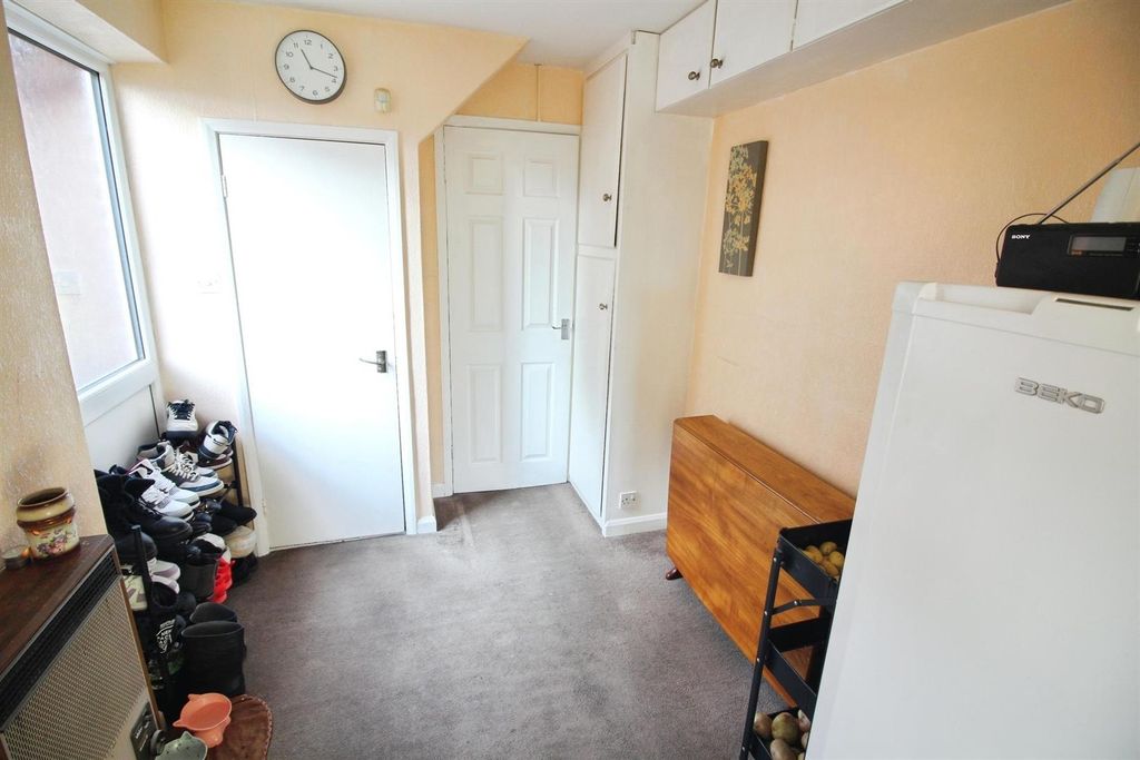 Additional image 4 of 3 bed semi-detached house for saleStyebank Lane, Rothwell, Leeds LS26