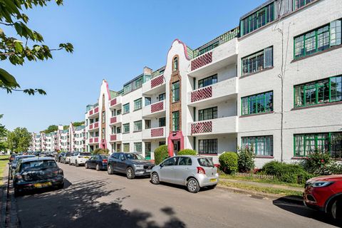 Ealing Village, London W5