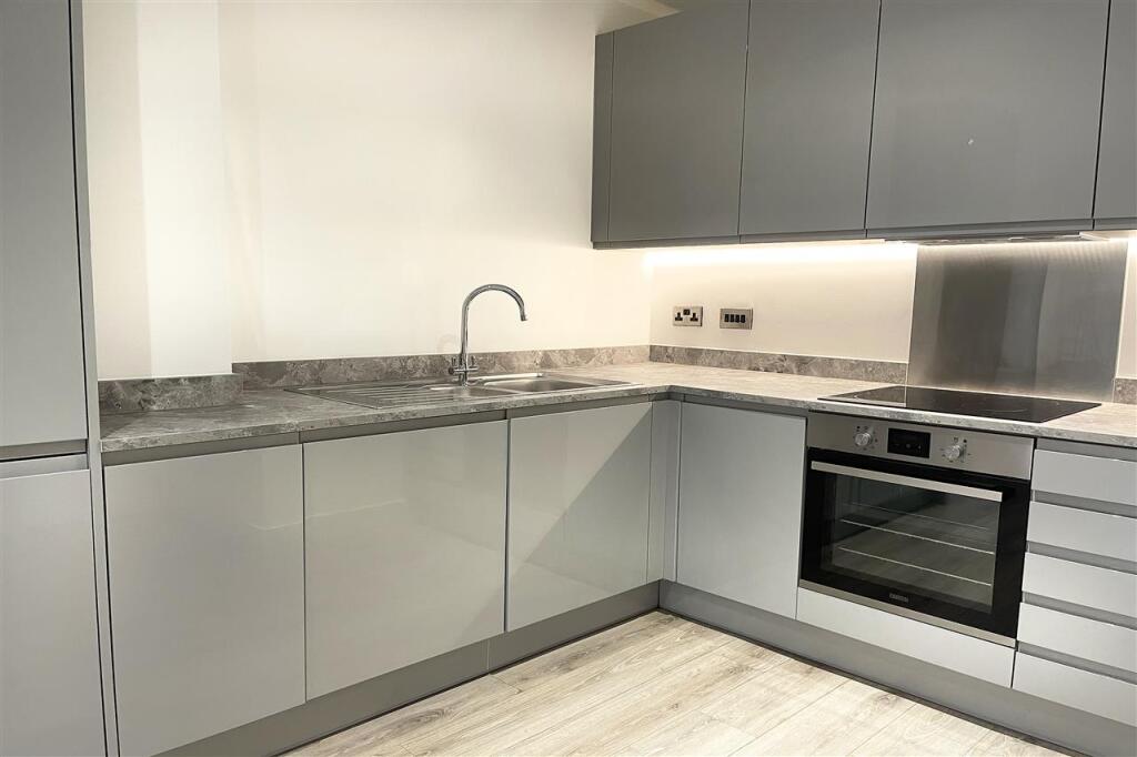 Additional image 7 of Broadoaks, 548 Streetsbrook Road, Solihull