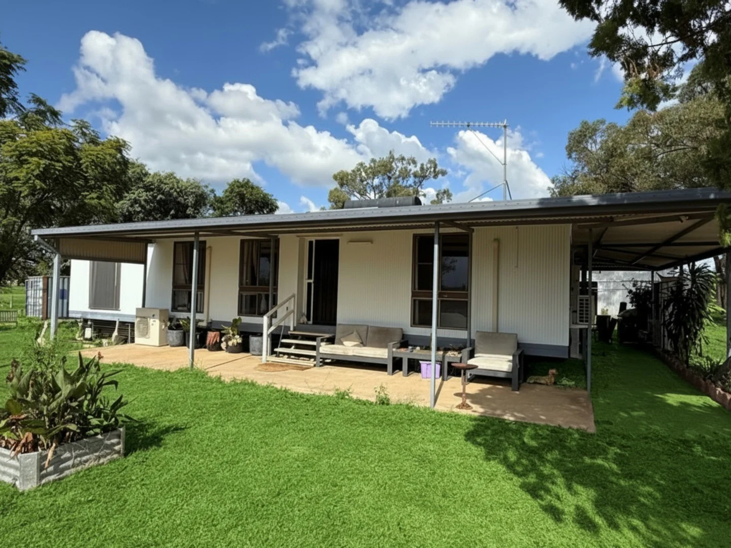 59 Mill St, Pentland QLD 4816