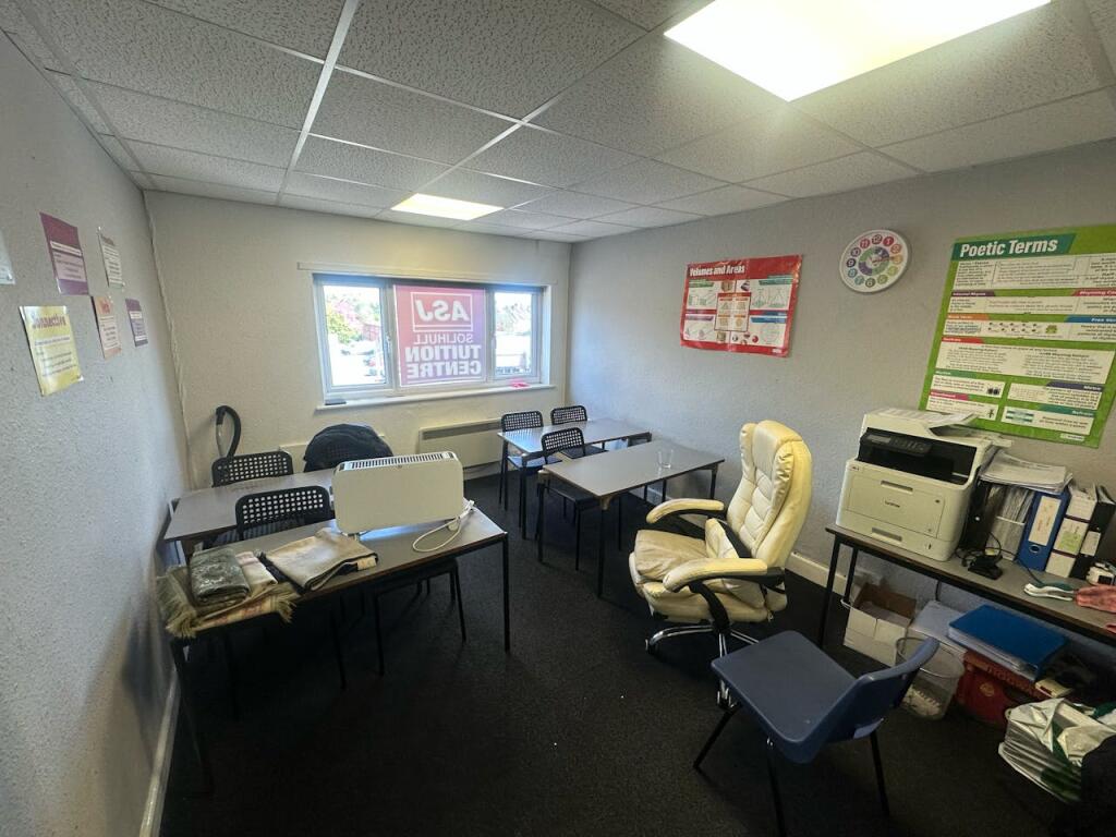 Additional image 17 of First and Second Floor Office, 320 Stratford Road, Shirley, Solihull, B90 3DN
