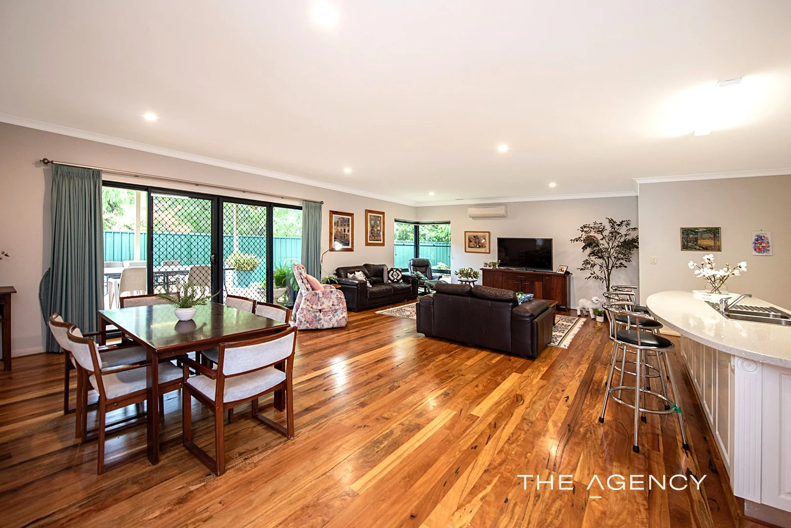 Additional image 12 of 14 Beachgrove Place, Geographe WA 6280