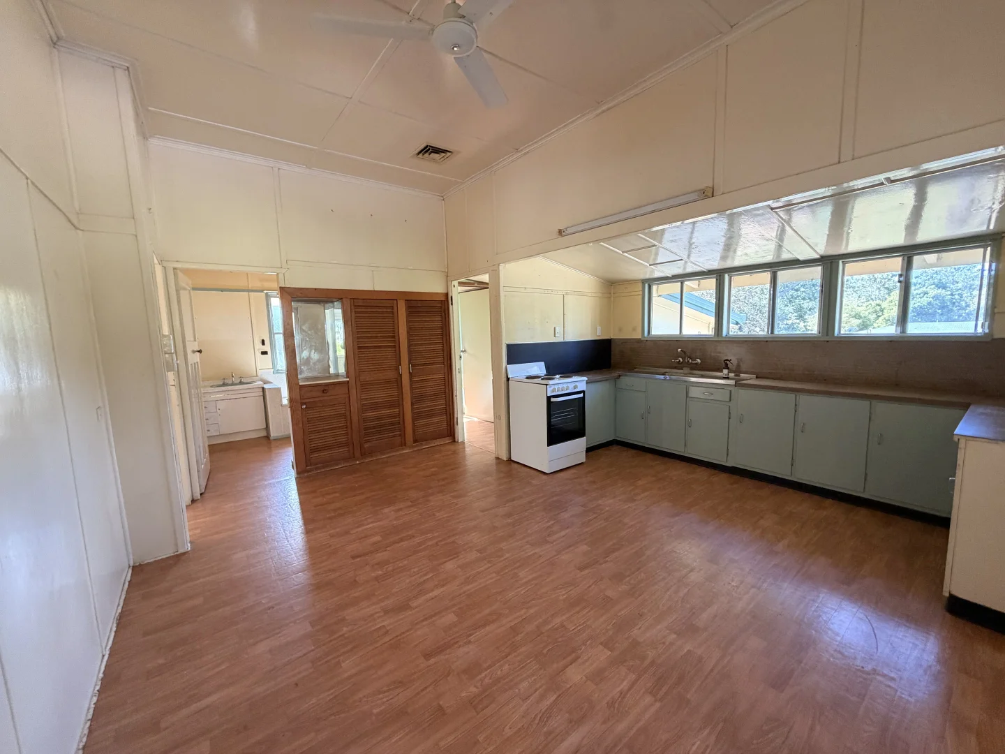 Additional image 3 of 87 Moreton Street, Eidsvold QLD 4627
