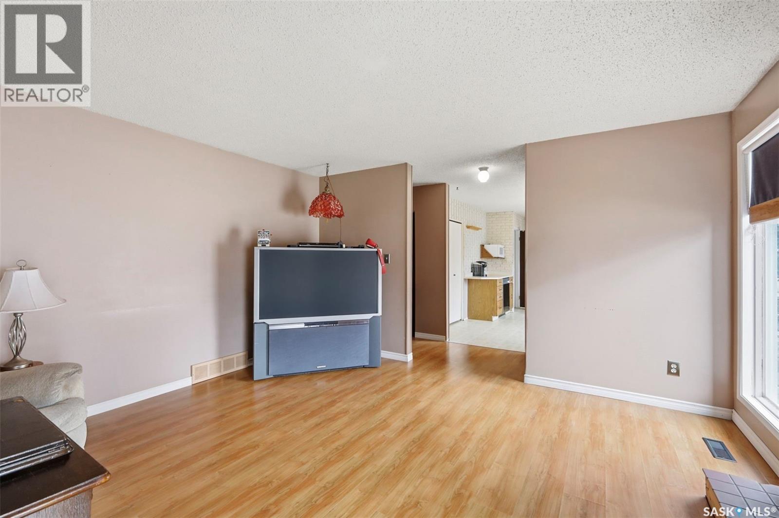 Additional image 4 of 142 Heise Crescent, Saskatoon, SK, S7M4V3