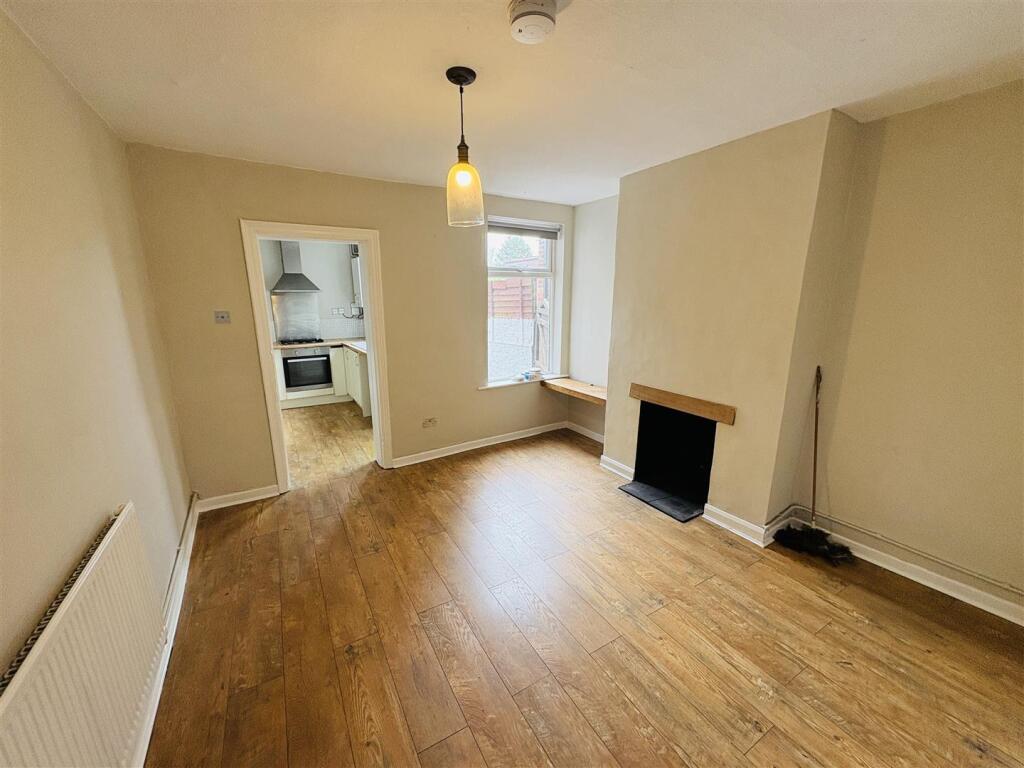 Additional image 3 of Mafeking Villas, Lodgefield Road, Halesowen