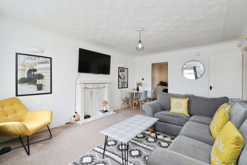 Additional image 3 of 2 bed flat for saleClydesdale Street, Bellshill ML4