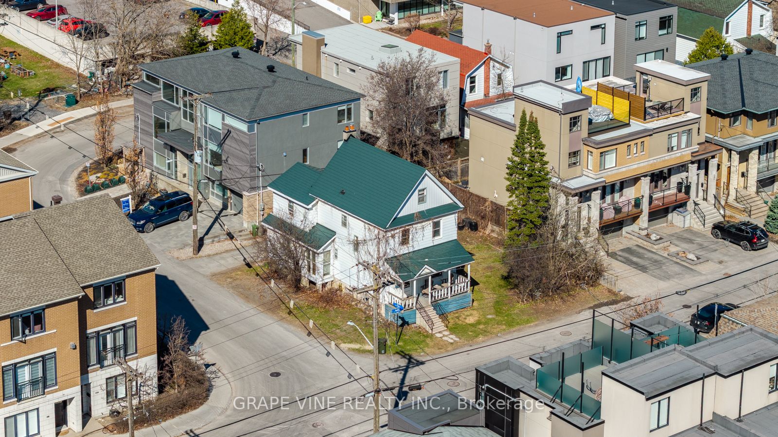 Additional image 2 of 388 Berkley Avenue, Ottawa, ON, K2A 2G7