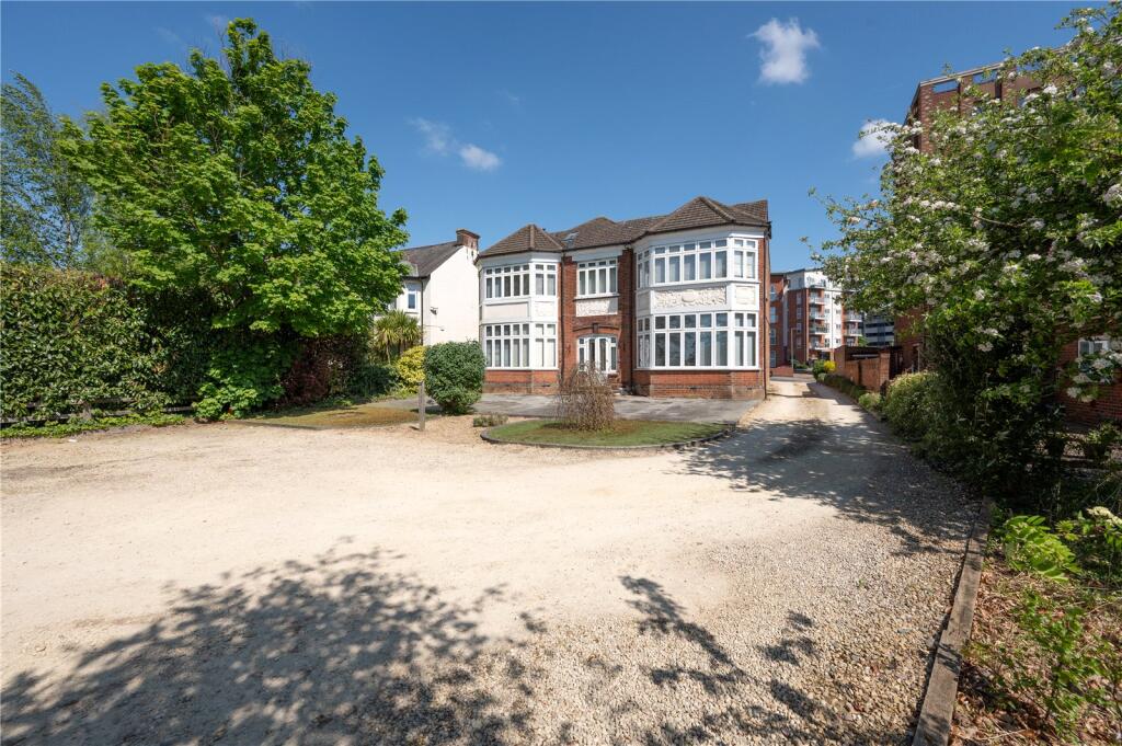 Grosvenor Road, St. Albans, Hertfordshire