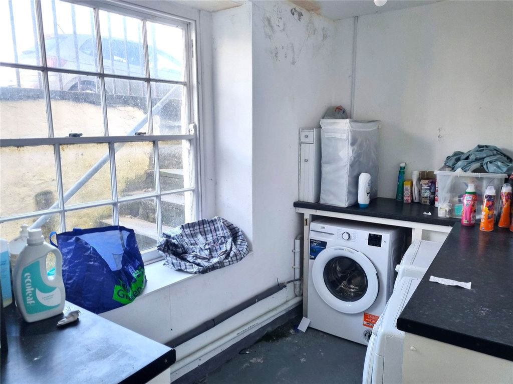 Additional image 14 of 4 bed flat for saleMarine Terrace, Aberystwyth, Ceredigion SY23
