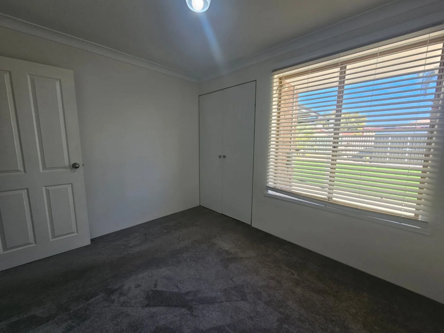 Additional image 14 of 50 Forest Lakes Drive, Thornlie WA 6108