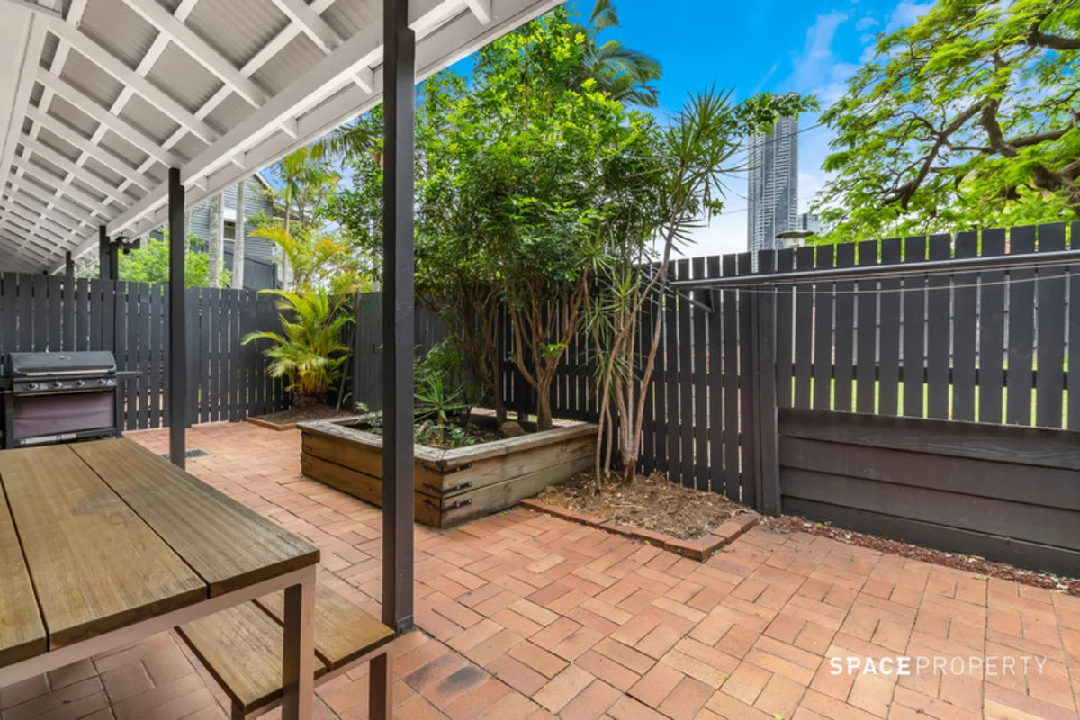 Additional image 7 of 2/67 St Pauls Tce, Spring Hill QLD 4000