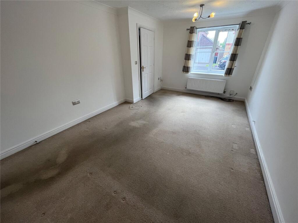 Stockley Crescent, Shirley, Solihull, West Midlands, B90 photo 5