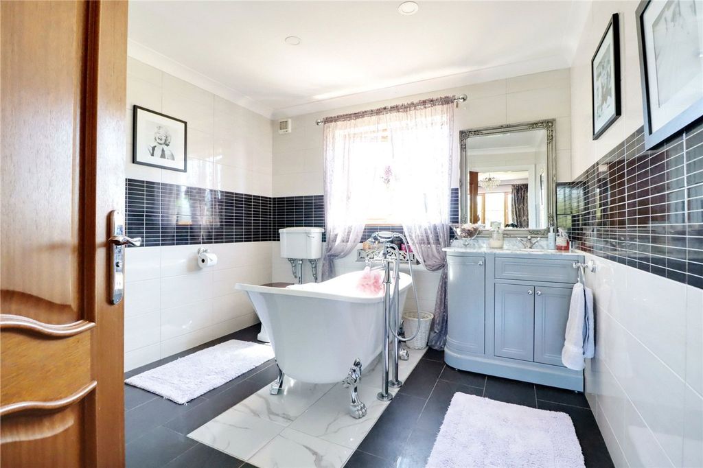 Additional image 28 of 6 bed detached house for saleGodnow Bridge, Crowle DN17