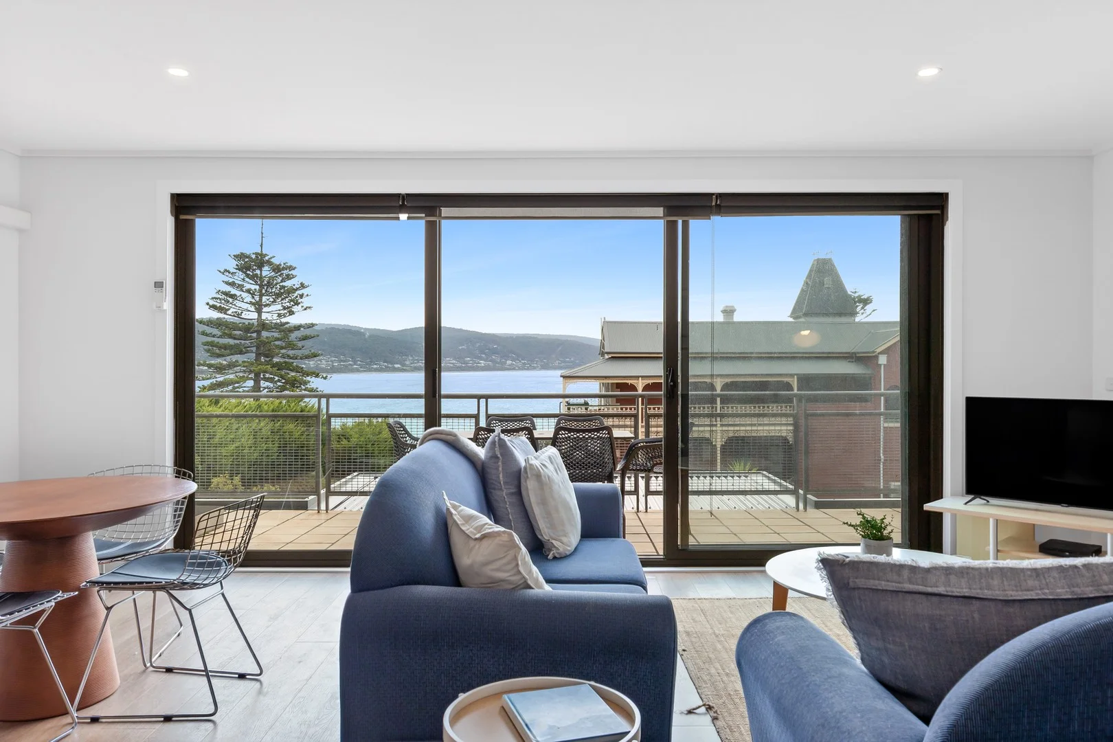 28/2-10 Ocean Road South, Lorne VIC 3232