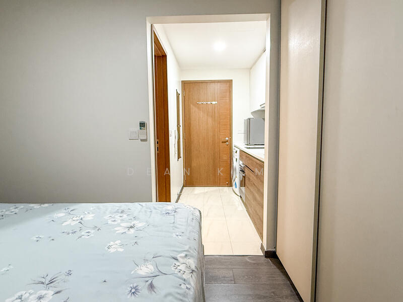 11 Fernvale Lane photo 4