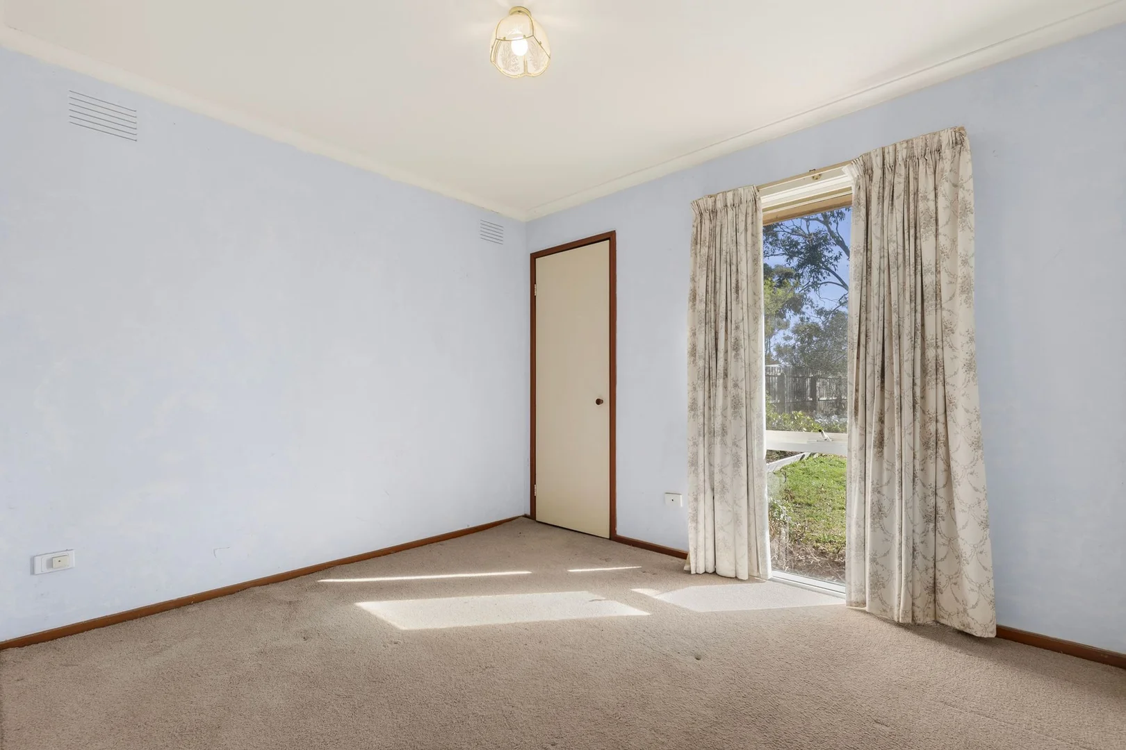 Additional image 9 of 48 Smeaton Close, Lara VIC 3212