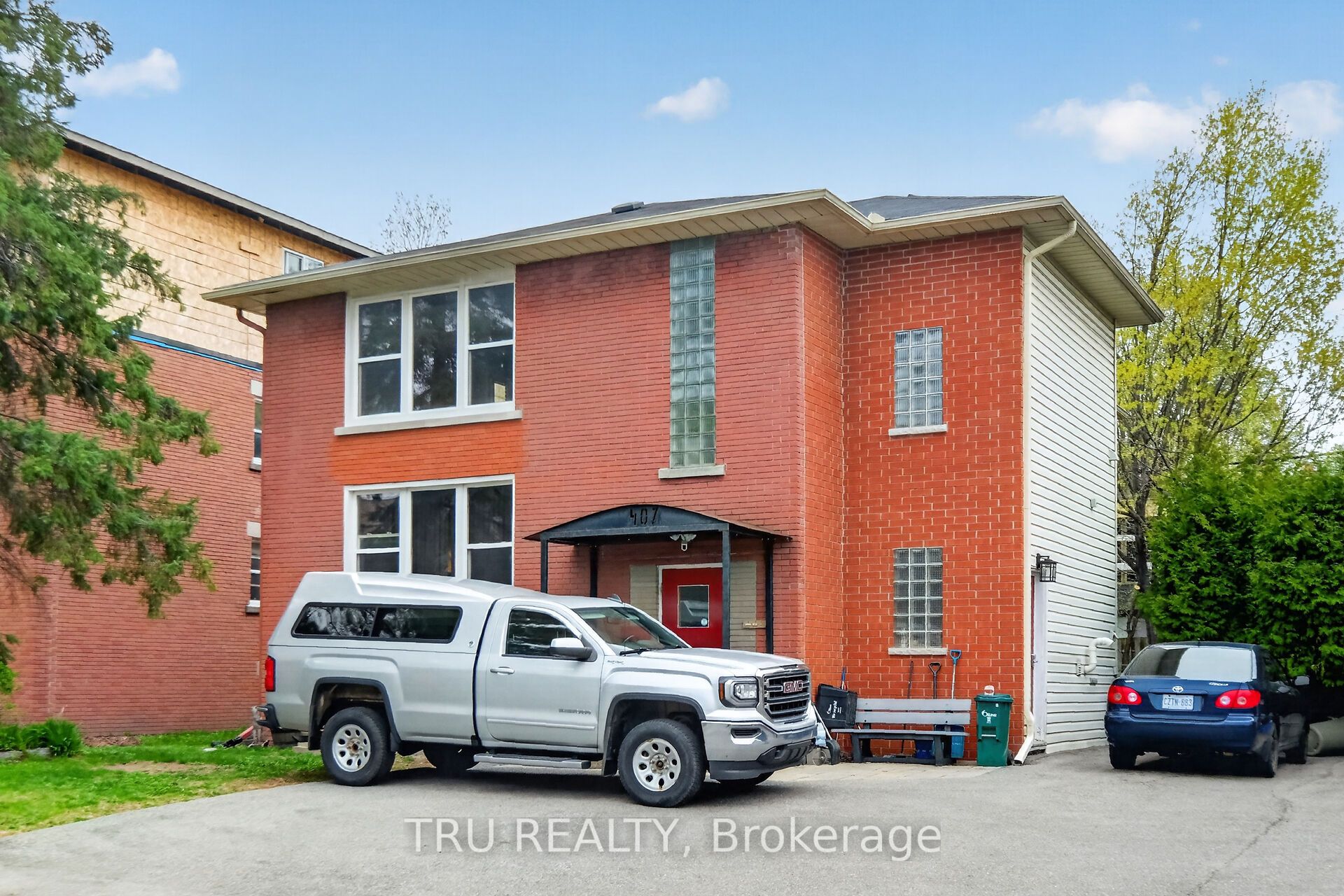 3-407 Peach Tree Lane, Ottawa, ON, K1K 2R7