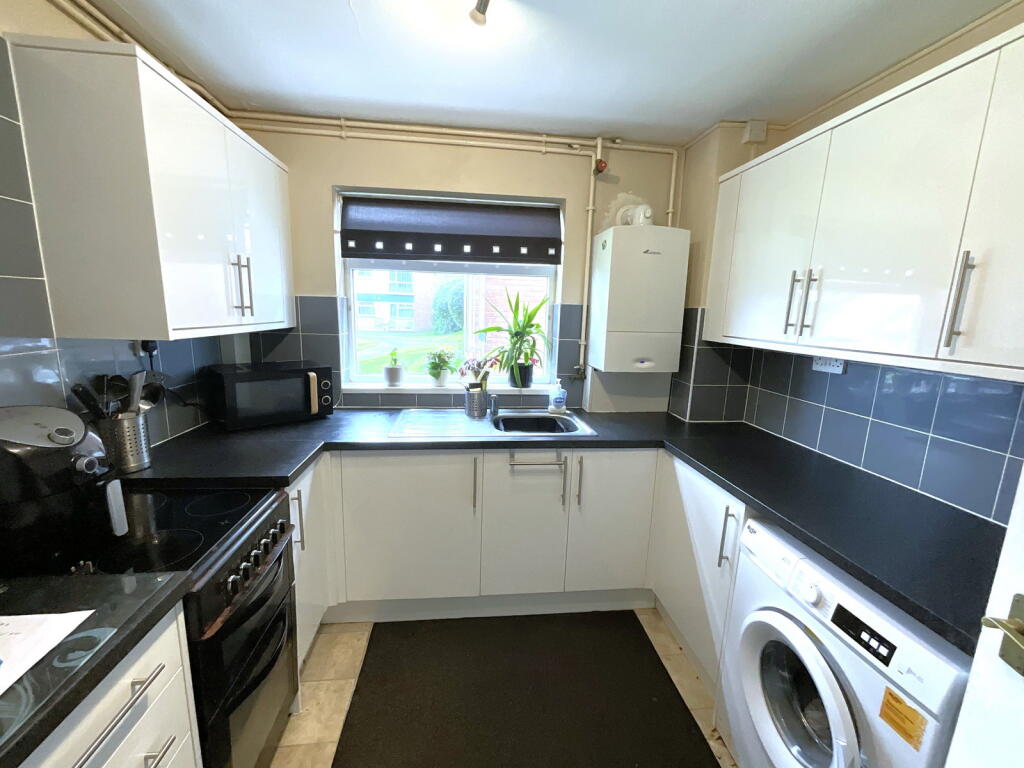 Additional image 3 of HALESOWEN , Harden Court