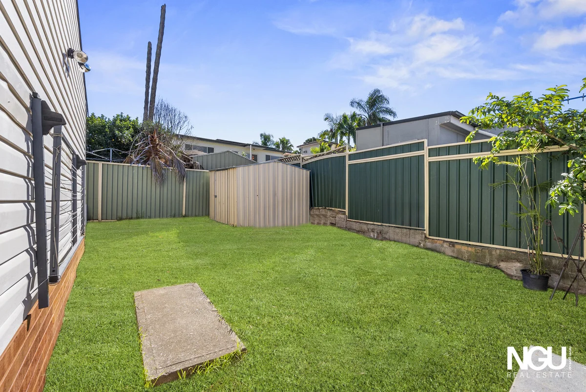 Additional image 20 of 21 & 21A Armstrong Place, Dean Park NSW 2761
