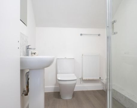 Ruskin Avenue, Manchester M14, Room to rent