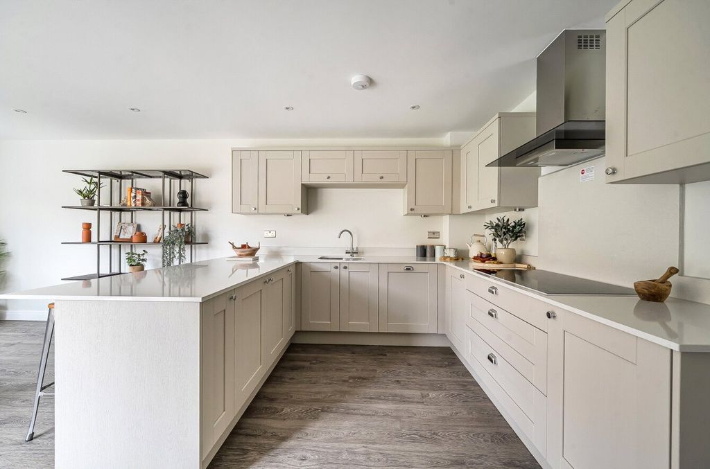 Additional image 9 of 4 bed detached house for saleShepherds Ridge, Mortimer Common, Reading, Berkshire RG7