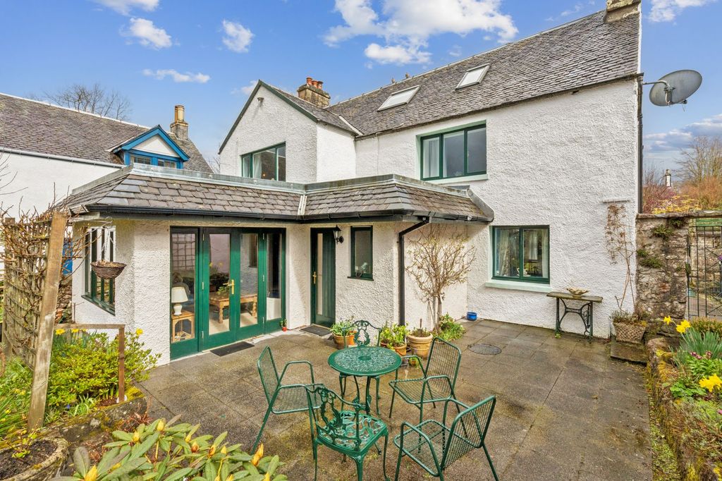 3 bed detached house for saleBridgend, Callander FK17