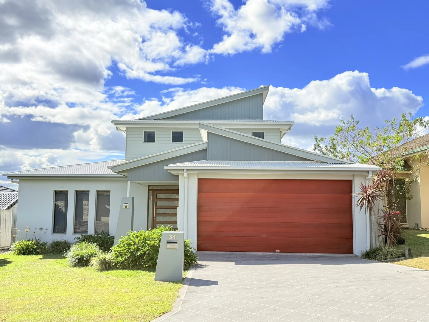 34 Larapinta Circuit, Parkinson QLD 4115