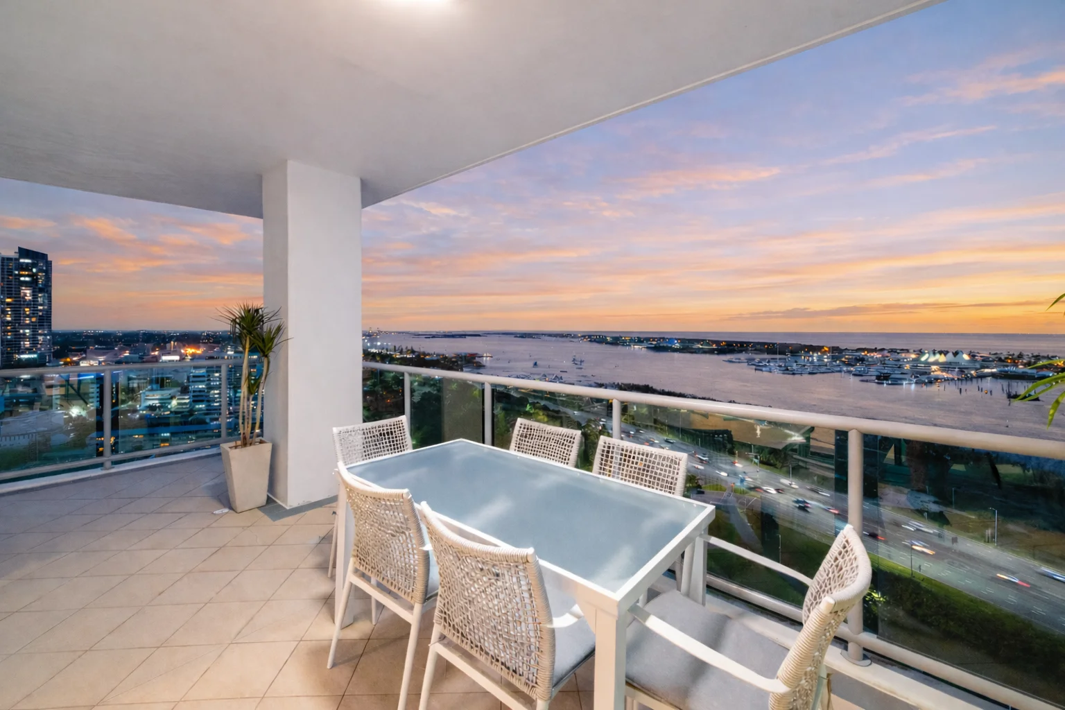 2403/1 Como Crescent, Southport QLD 4215