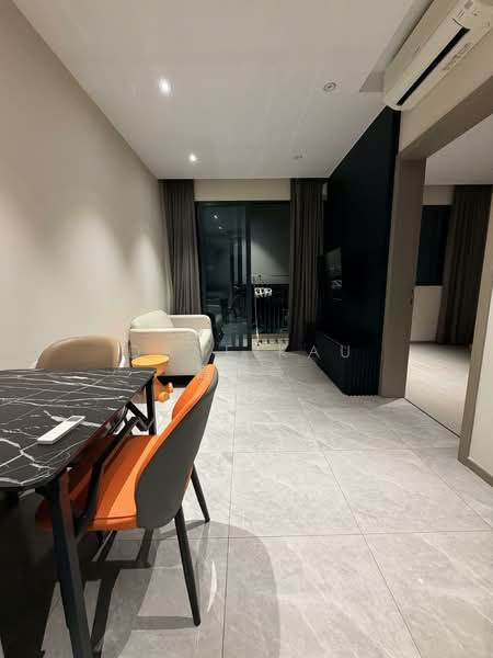 1 Serangoon North View photo 5
