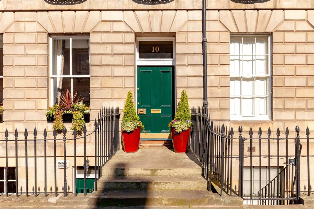 Additional image 2 of 6 bed terraced house for saleAlva Street, West End, Edinburgh, Midlothian EH2