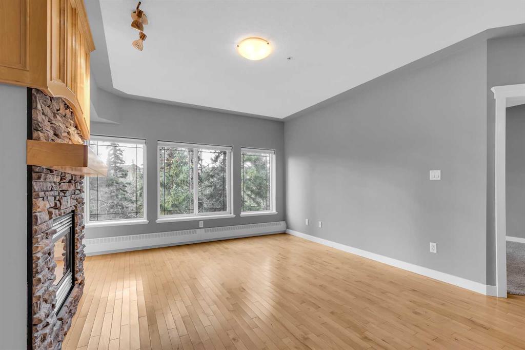 Additional image 6 of 427-20 Discovery Ridge Close SW, Calgary, AB, T3H 5X4