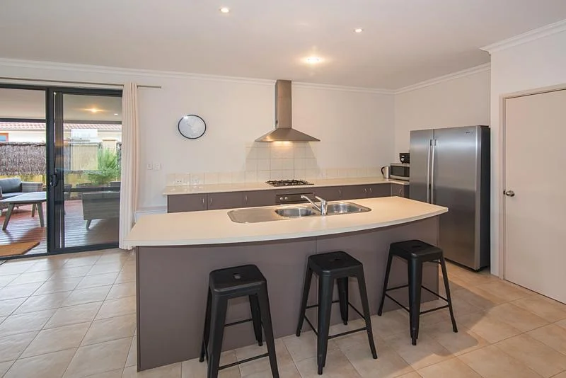 Additional image 2 of 159a Marine Terrace, Geographe WA 6280