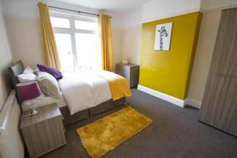 Fourth Avenue, Filton BS7, Room to rent