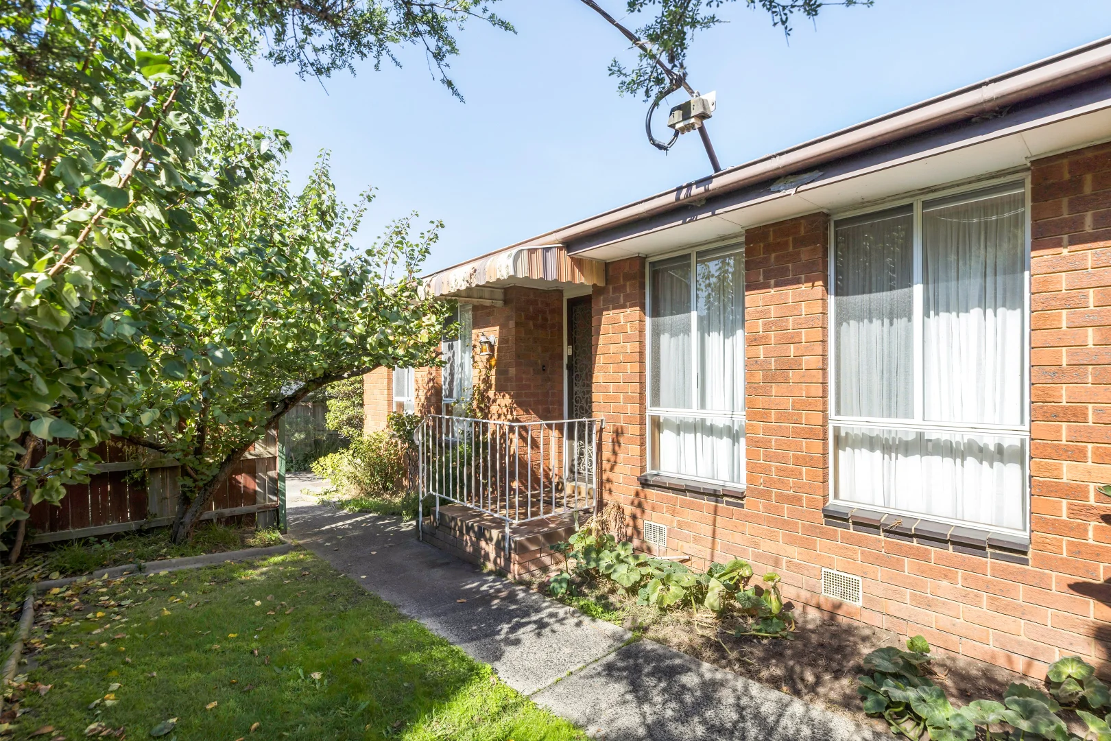1/27 Sylvester Grove, Preston VIC 3072 photo 3